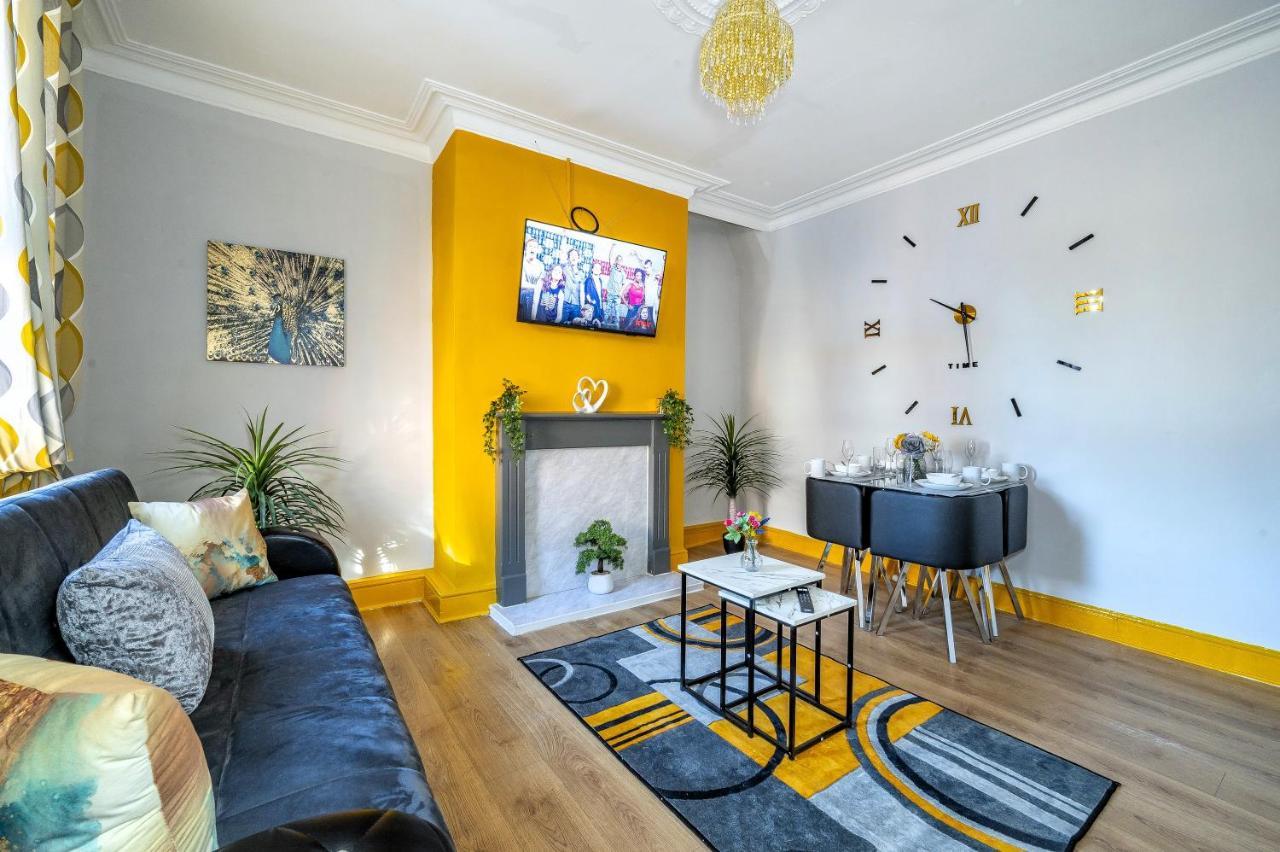 לידס *1Es* For Your Most Relaxed & Cosy Stay + Free Parking + Free Fast Wifi * מראה חיצוני תמונה